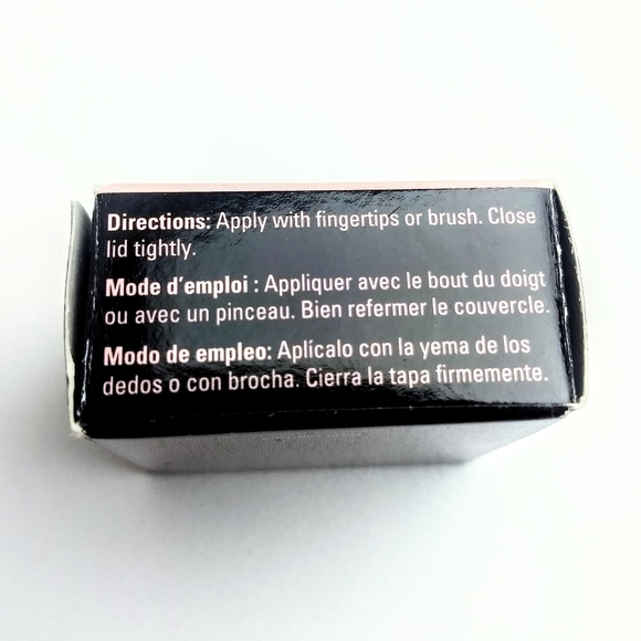 5/$30 Mary Kay "Coastal Blue" Cream Eye Shadow - Picture 4 of 5